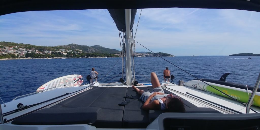 catamaran relaxation